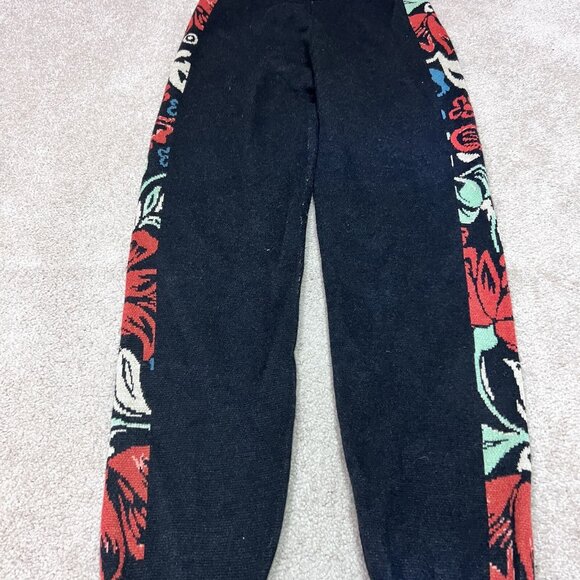 Piper & Scoot The Gadot Jogger Women’s Black Floral Pull On Knit Size Small - Picture 7 of 11